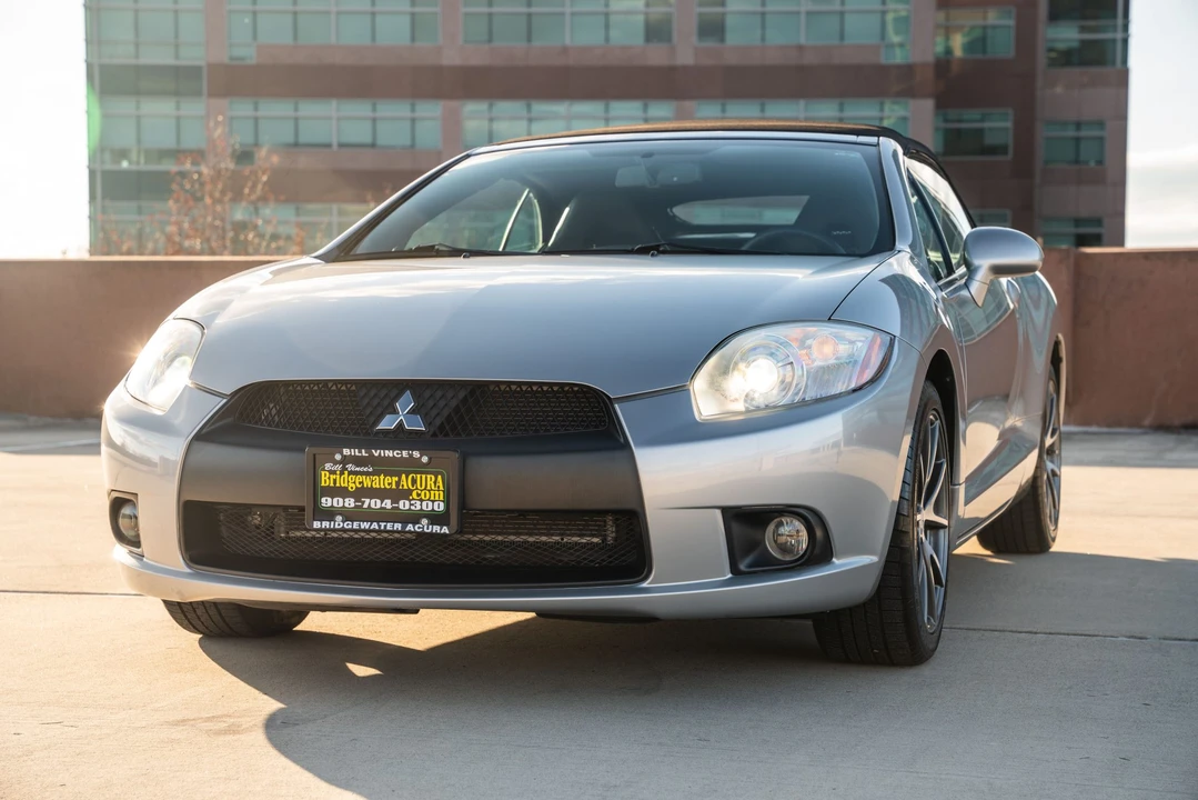 2012 Mitsubishi Eclipse 4th Gen - Image 2 of 31