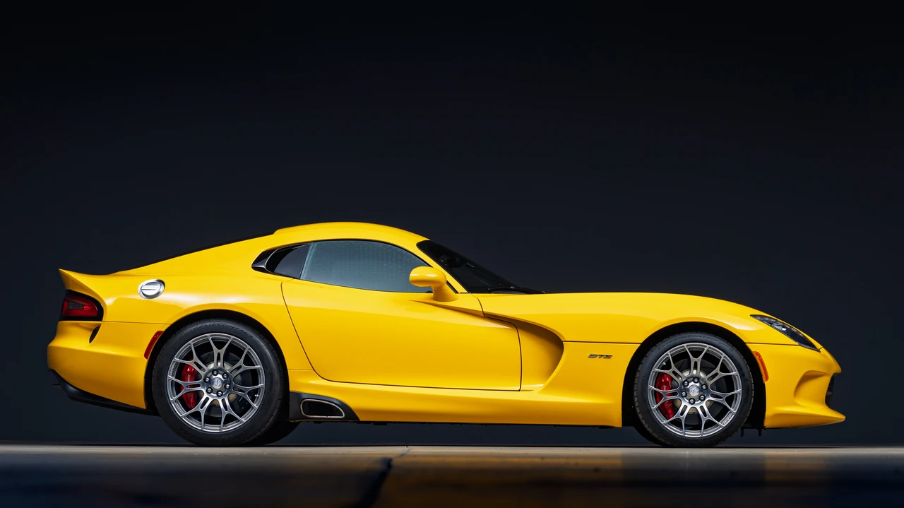 2013 Dodge Viper 5th Gen - Image 17 of 31