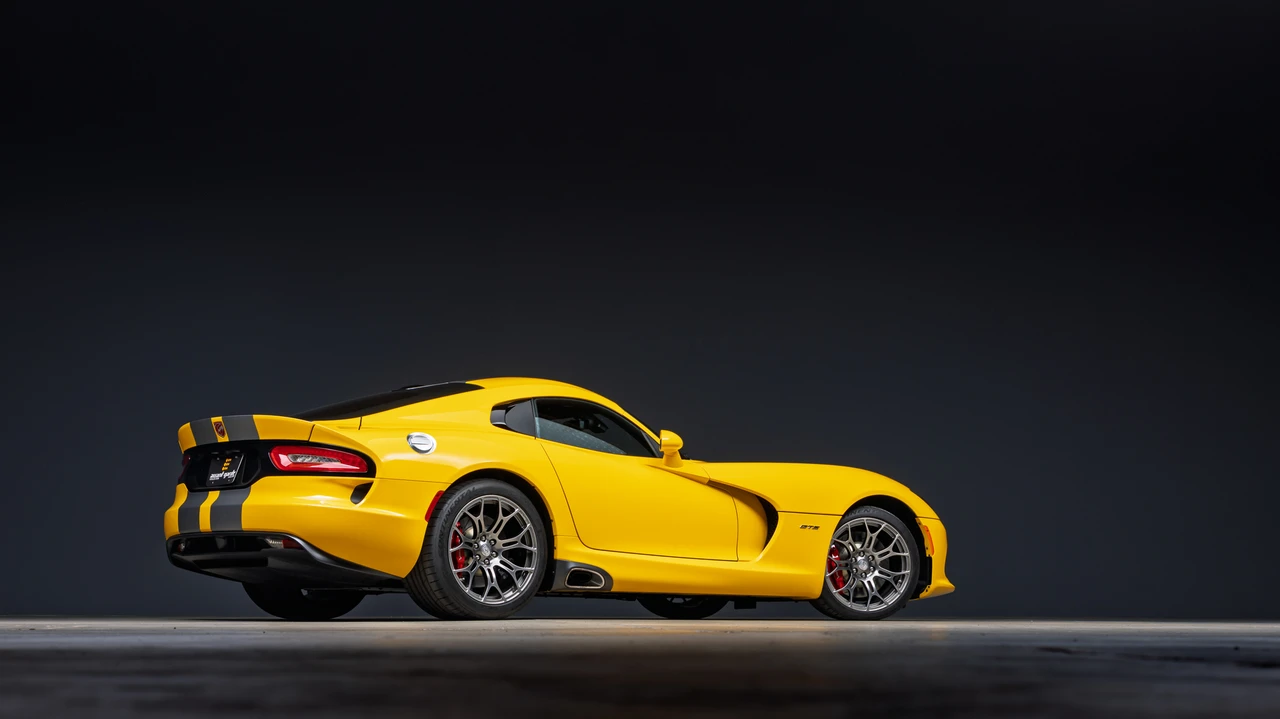2013 Dodge Viper 5th Gen - Image 18 of 31