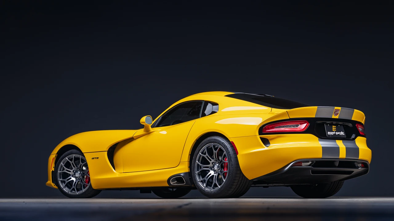 2013 Dodge Viper 5th Gen - Image 23 of 31