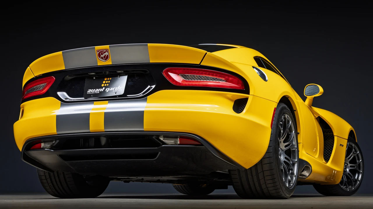 2013 Dodge Viper 5th Gen - Image 30 of 31