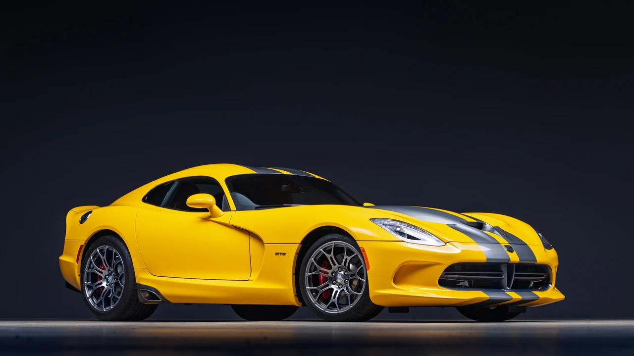 2013 Dodge Viper 5th Gen - Image 5 of 31