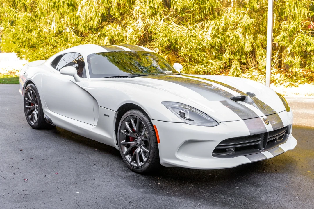 2014 Dodge Viper 5th Gen - Image 9 of 31