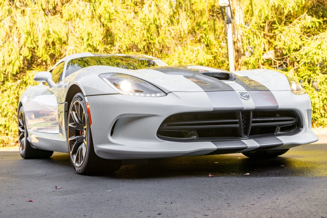 2014 Dodge Viper 5th Gen - Image 10 of 31