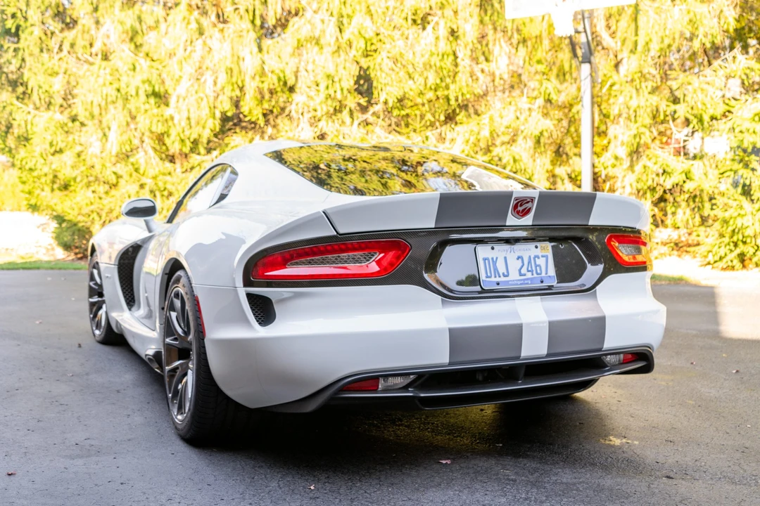 2014 Dodge Viper 5th Gen - Image 4 of 31