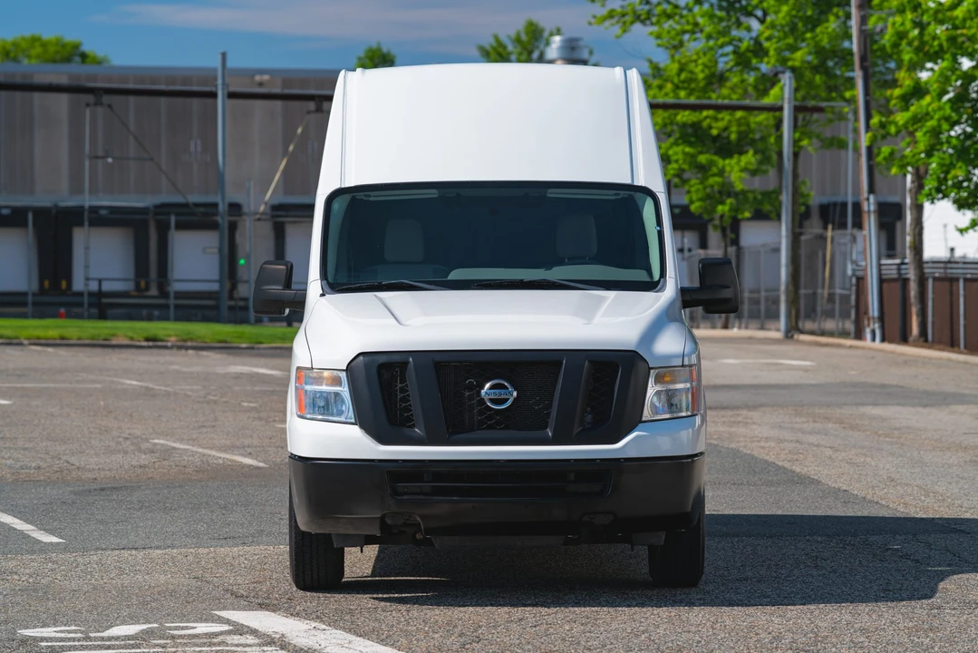 2015 Nissan NV2500 - Image 17 of 31