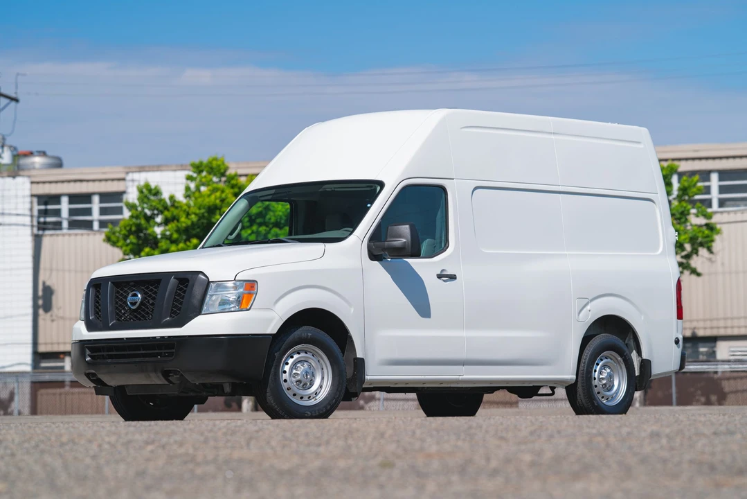 2015 Nissan NV2500 - Image 3 of 31