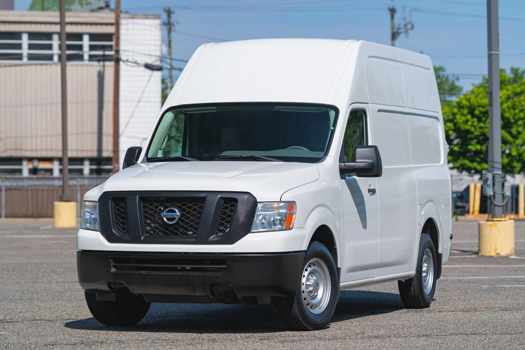 2015 Nissan NV2500 - Image 2 of 31