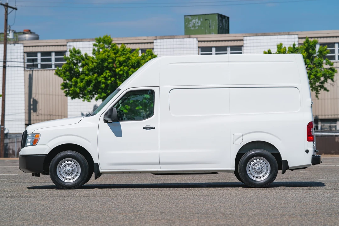 2015 Nissan NV2500 - Image 5 of 31