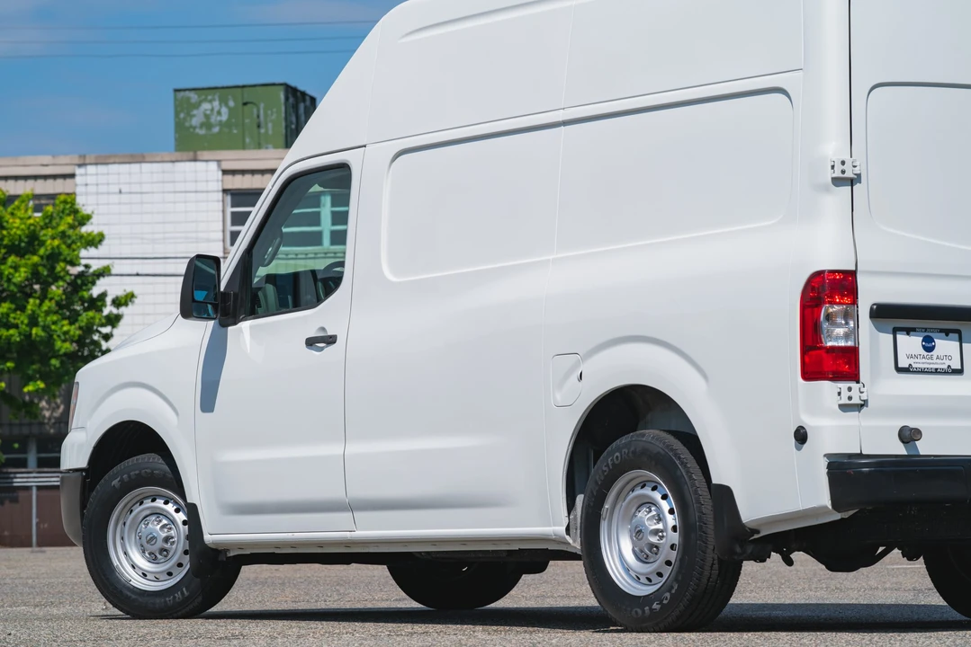 2015 Nissan NV2500 - Image 21 of 31