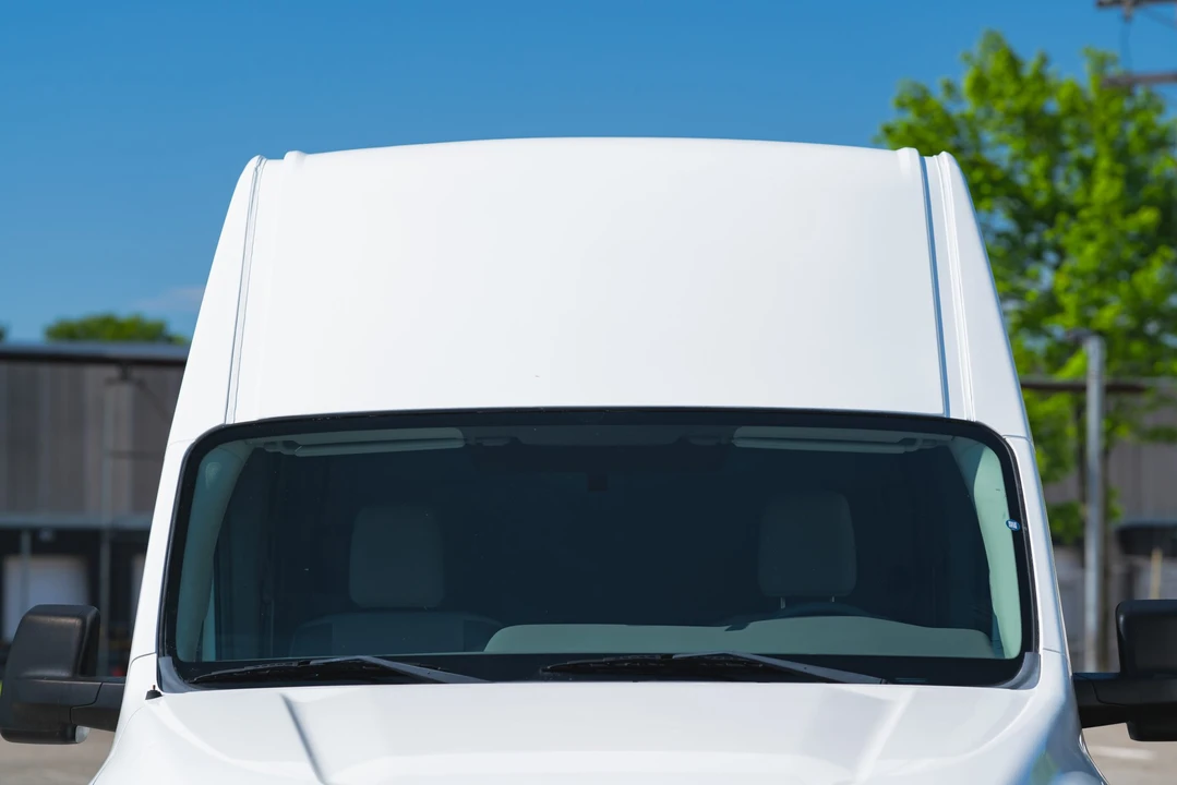 2015 Nissan NV2500 - Image 28 of 31