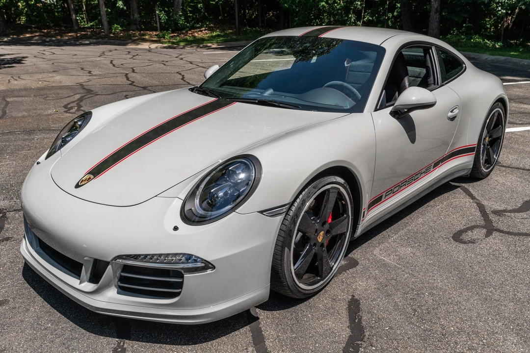2016 Porsche 991 Carrera - Image 2 of 31