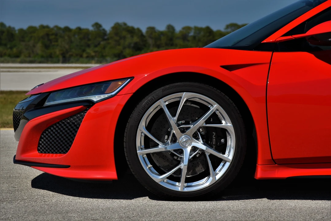 2017 Acura NC1 NSX - Image 27 of 31