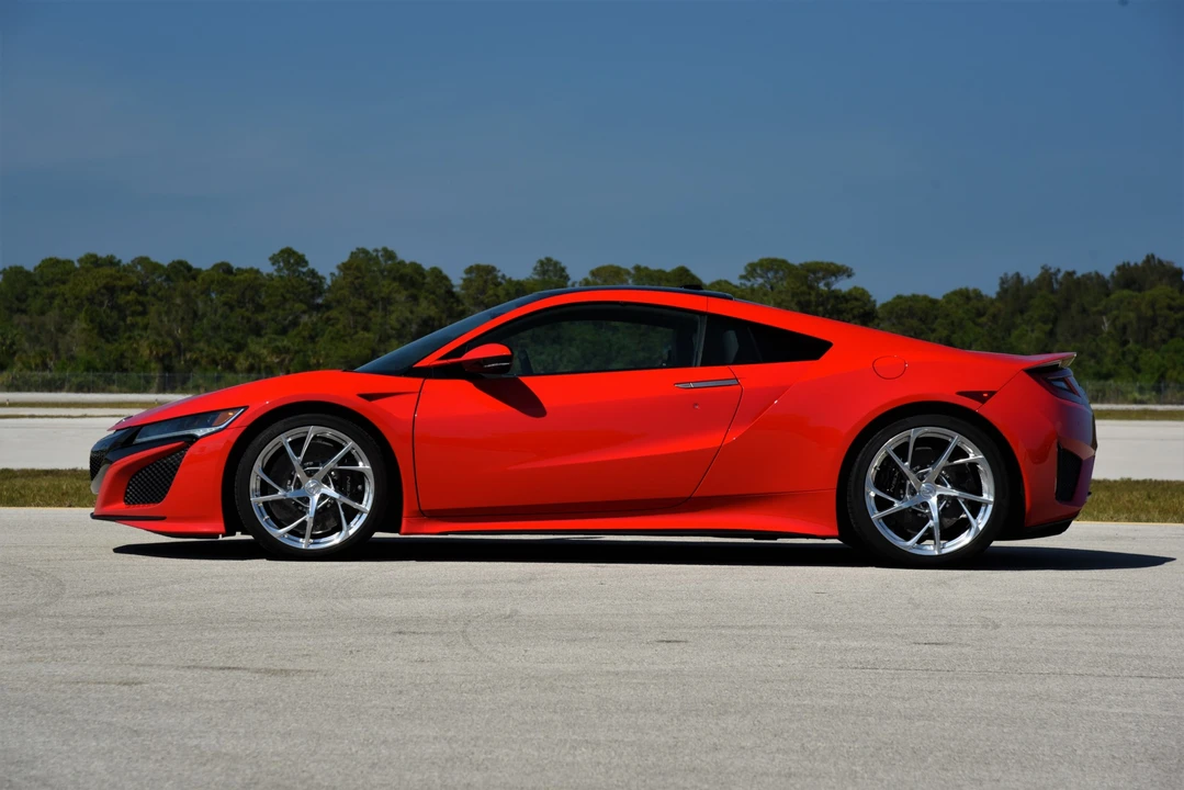 2017 Acura NC1 NSX - Image 4 of 31