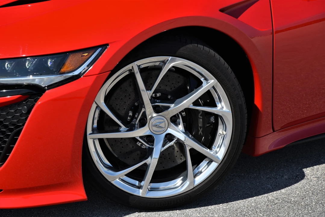 2017 Acura NC1 NSX - Image 26 of 31