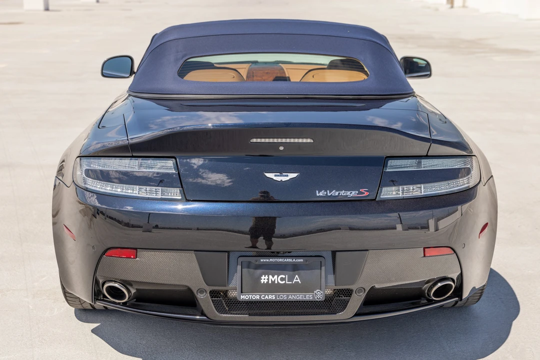 2017 Aston Martin V12 Vantage (2010-2018) - Image 15 of 31