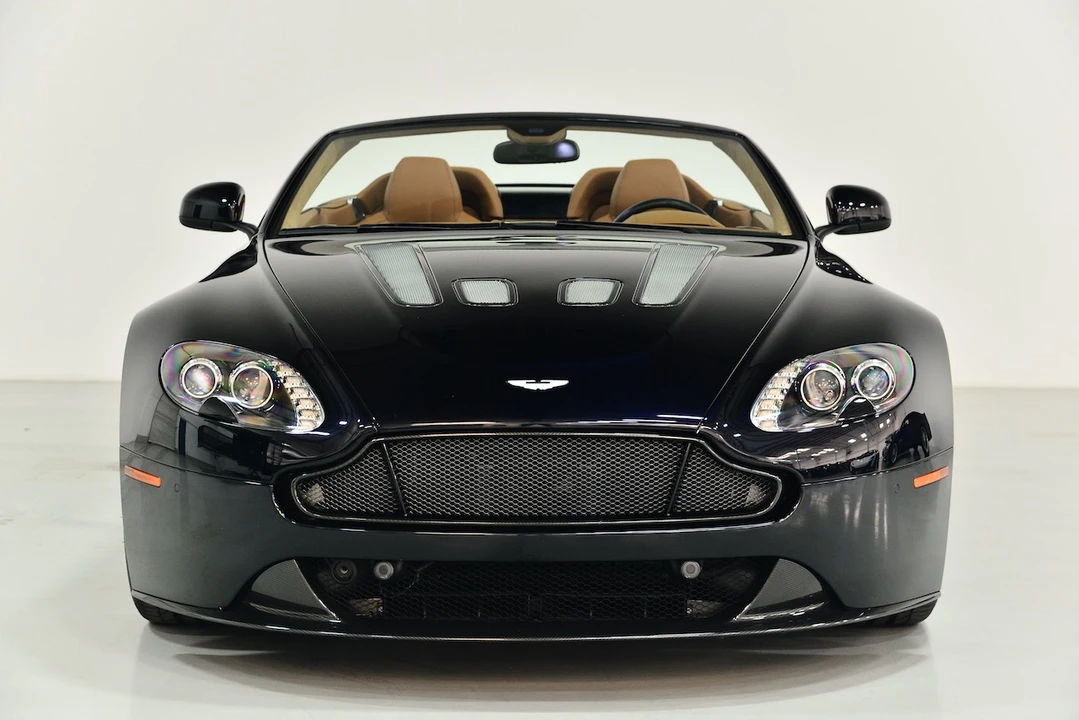 2017 Aston Martin V12 Vantage (2010-2018) - Image 21 of 31