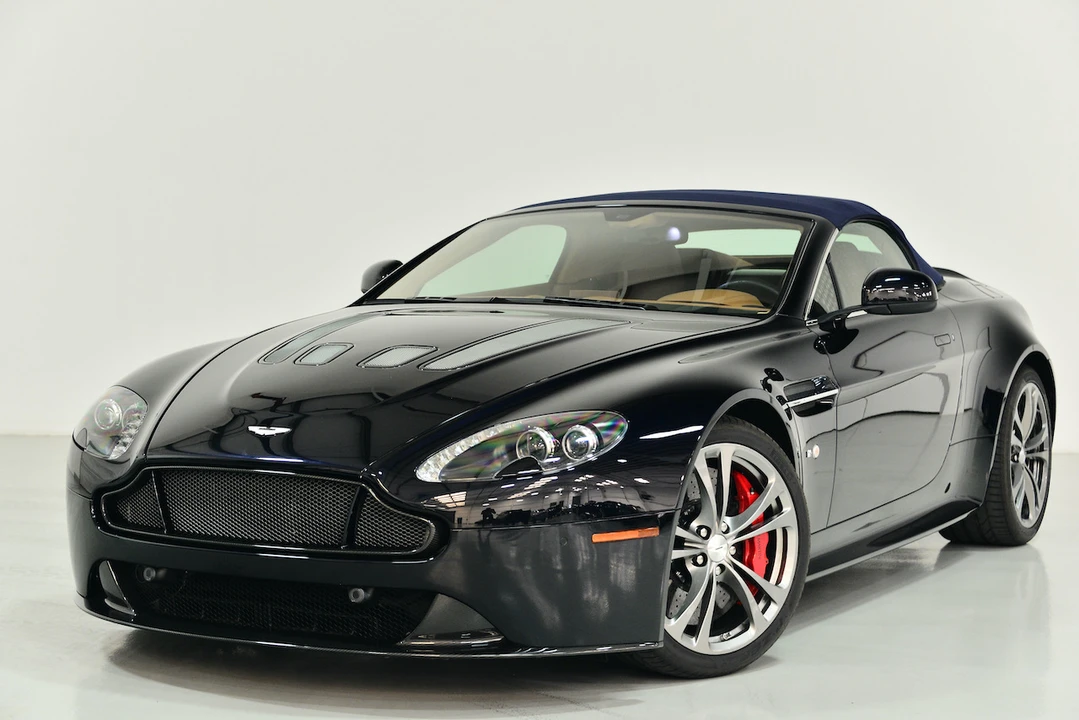 2017 Aston Martin V12 Vantage (2010-2018) - Image 22 of 31