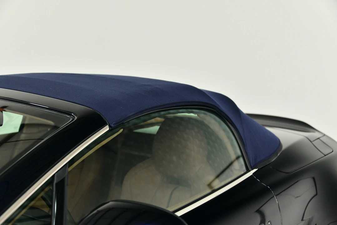 2017 Aston Martin V12 Vantage (2010-2018) - Image 28 of 31