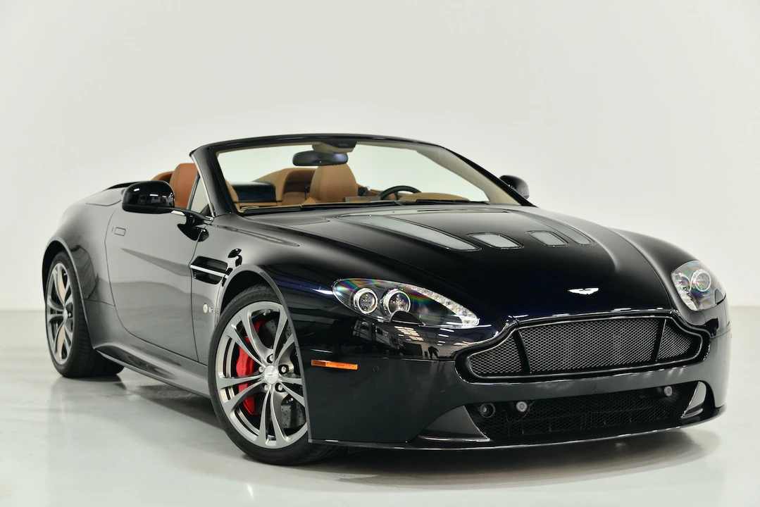2017 Aston Martin V12 Vantage (2010-2018) - Image 20 of 31
