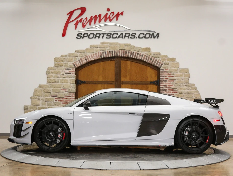 2018 Audi 4S R8 - Image 3 of 31