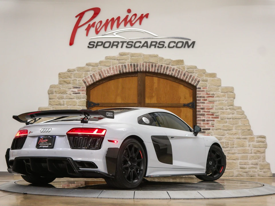 2018 Audi 4S R8 - Image 7 of 31