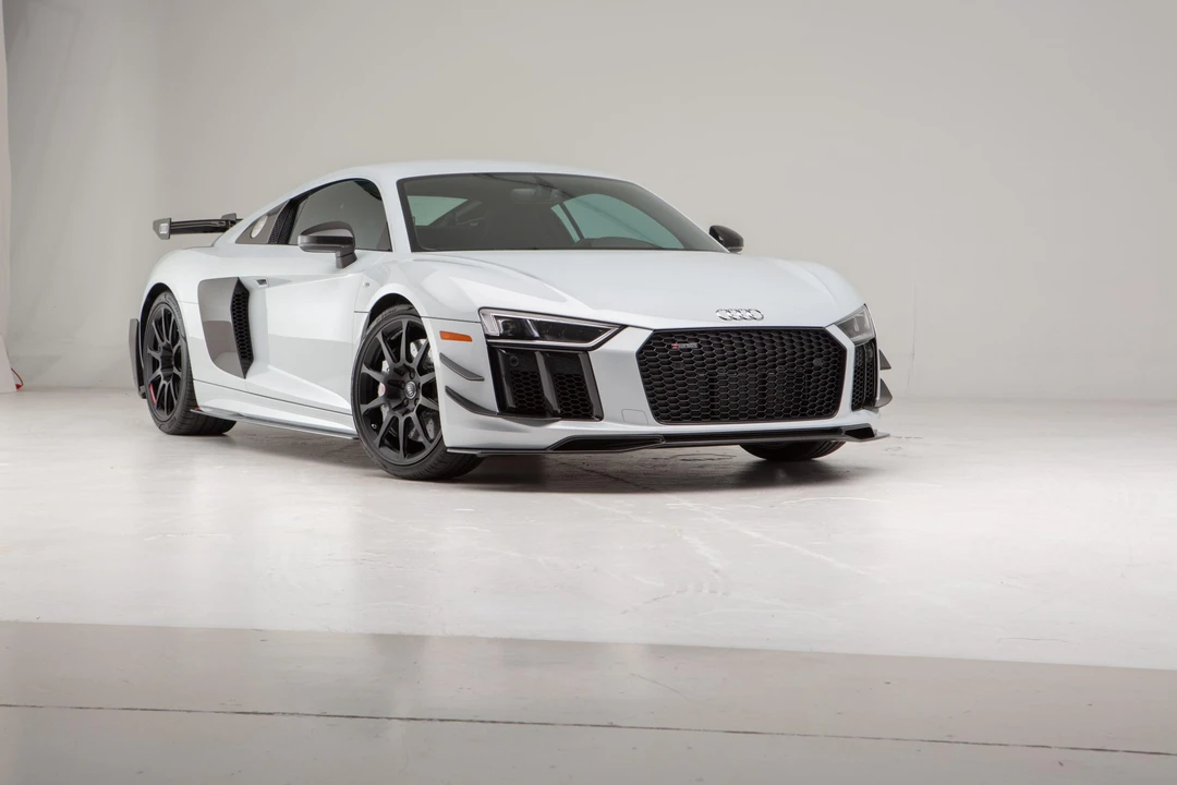 2018 Audi 4S R8 - Image 28 of 31