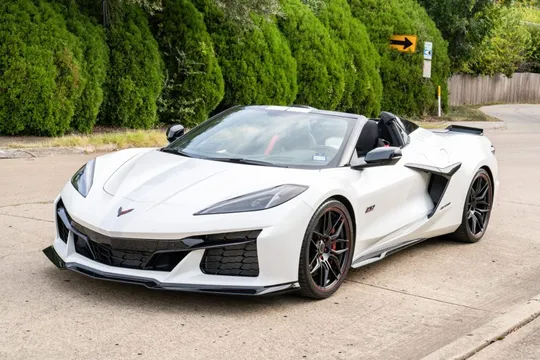 2023 Chevrolet Corvette Z06 Convertible 3LZ 70th Anniversary Edition