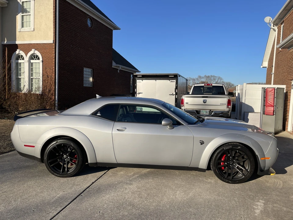 2023 Dodge Challenger SRT Hellcat 3rd Gen - Image 10 of 31