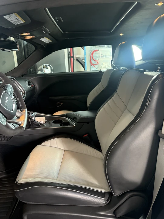 2023 Dodge Challenger SRT Hellcat 3rd Gen - Image 30 of 31