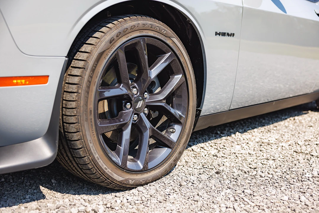 2022 Dodge Challenger 3rd Gen - Image 22 of 31