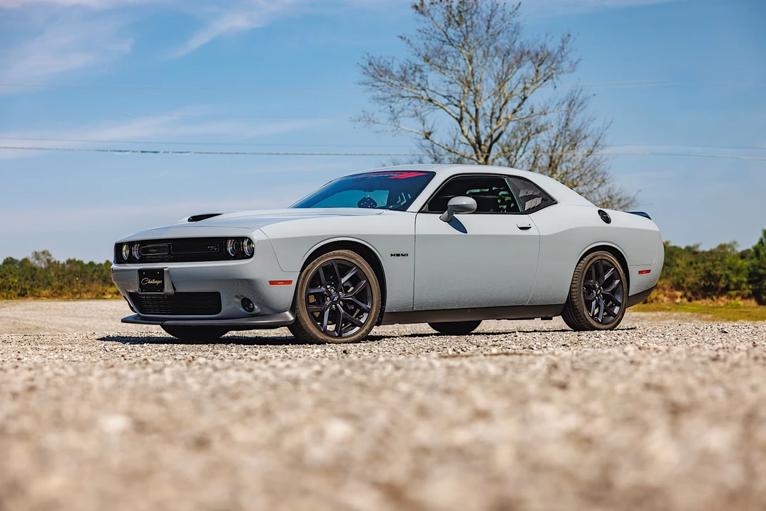 2022 Dodge Challenger 3rd Gen - Image 3 of 31