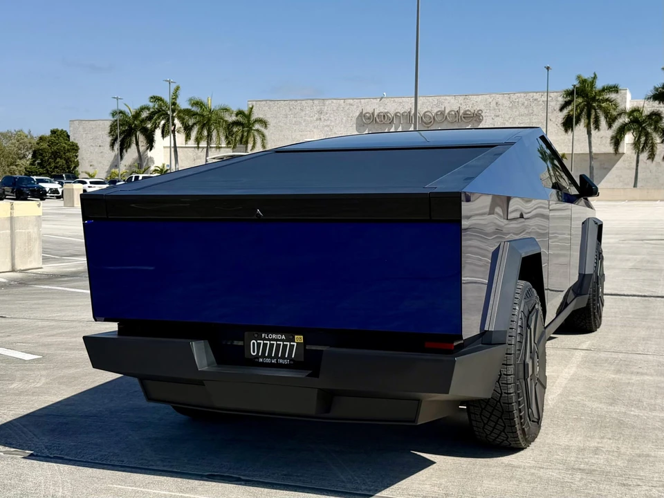 2024 Tesla Cybertruck - Image 31 of 31