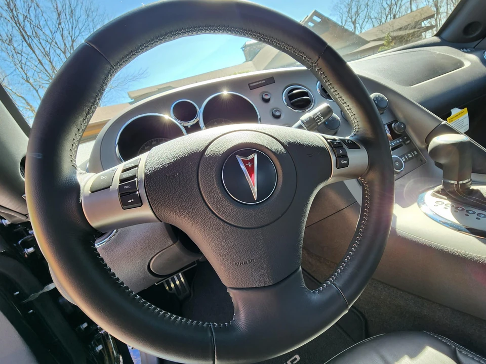 2009 Pontiac Solstice GXP - Image 29 of 31