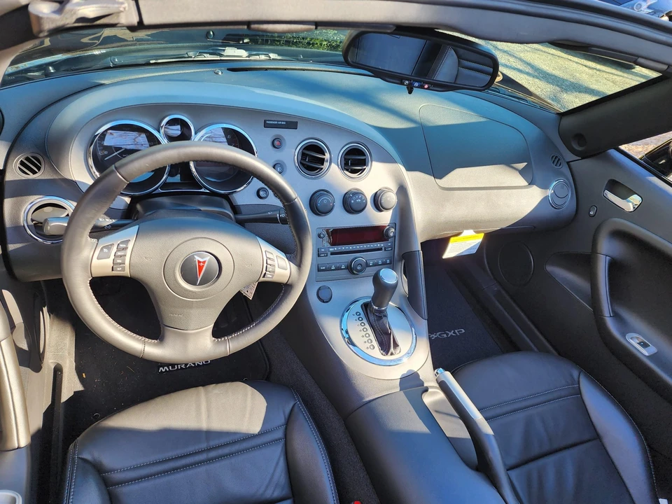 2009 Pontiac Solstice GXP - Image 22 of 31