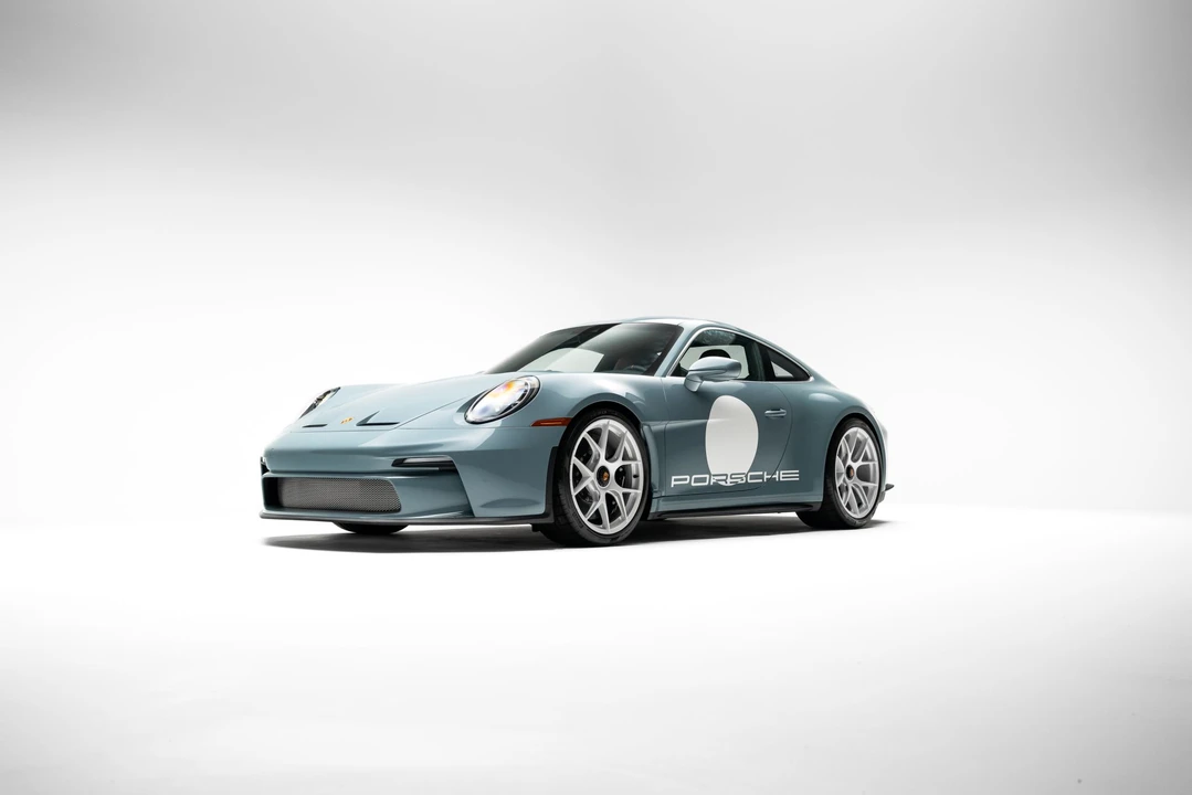 2024 Porsche 992 S/T - Image 2 of 21