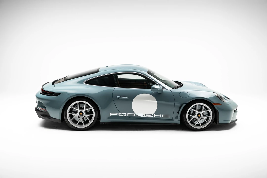 2024 Porsche 992 S/T - Image 16 of 21