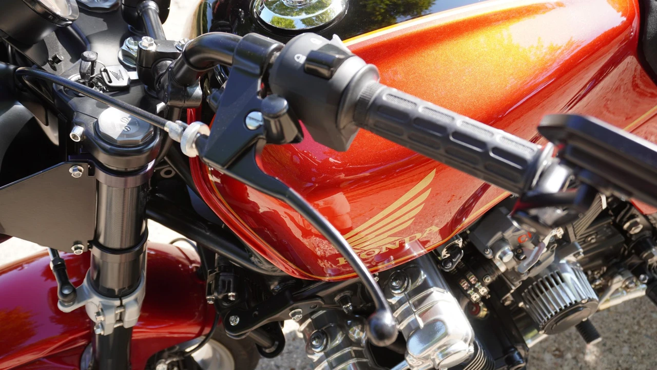 1981 Honda CBX - Image 26 of 31