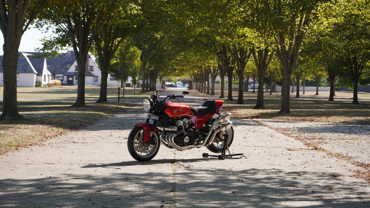 1981 Honda CBX - Image 7 of 31