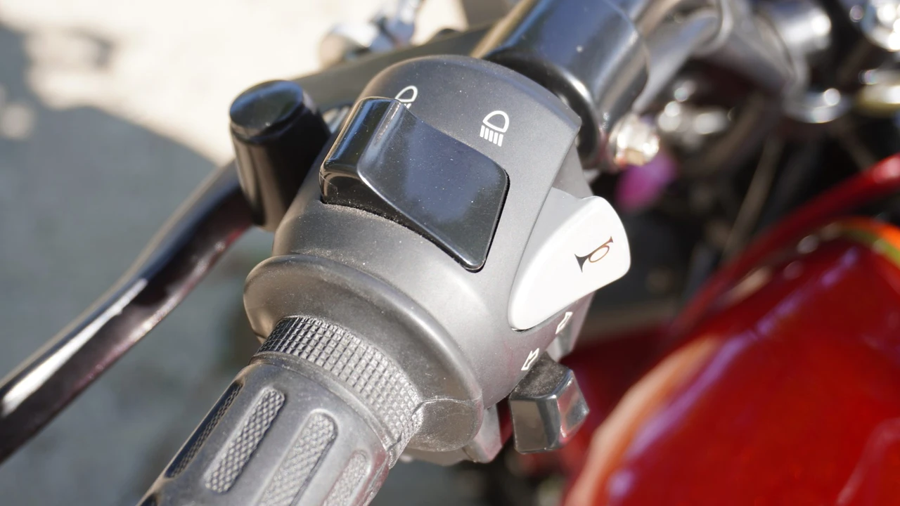 1981 Honda CBX - Image 27 of 31