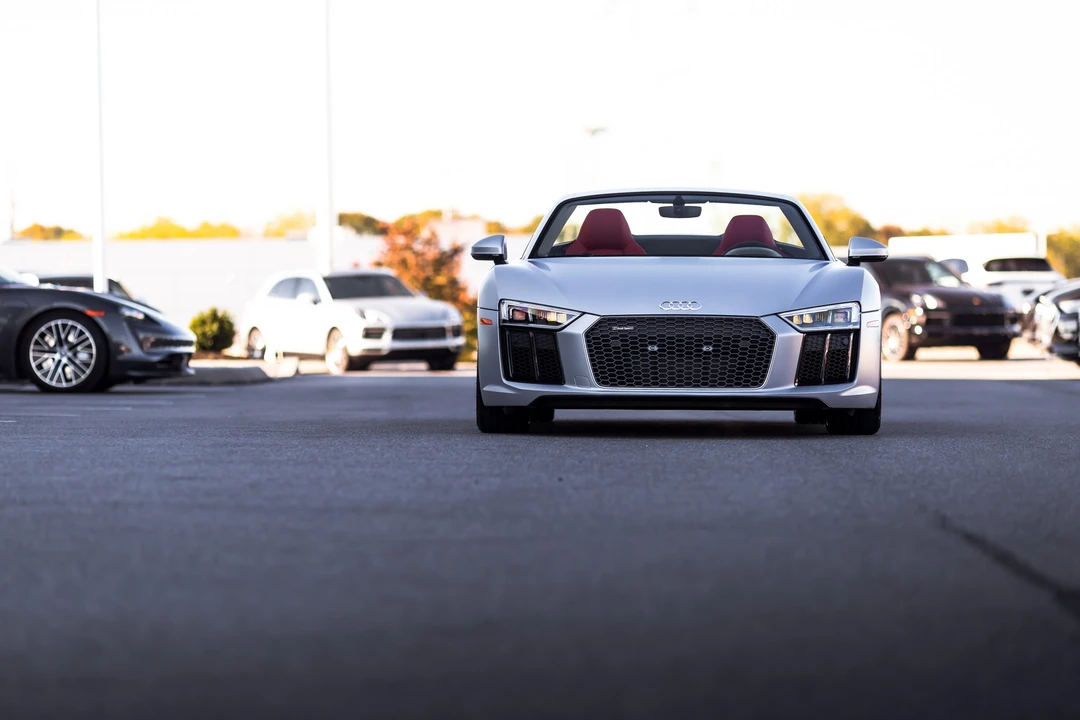 2018 Audi 4S R8 - Image 10 of 31