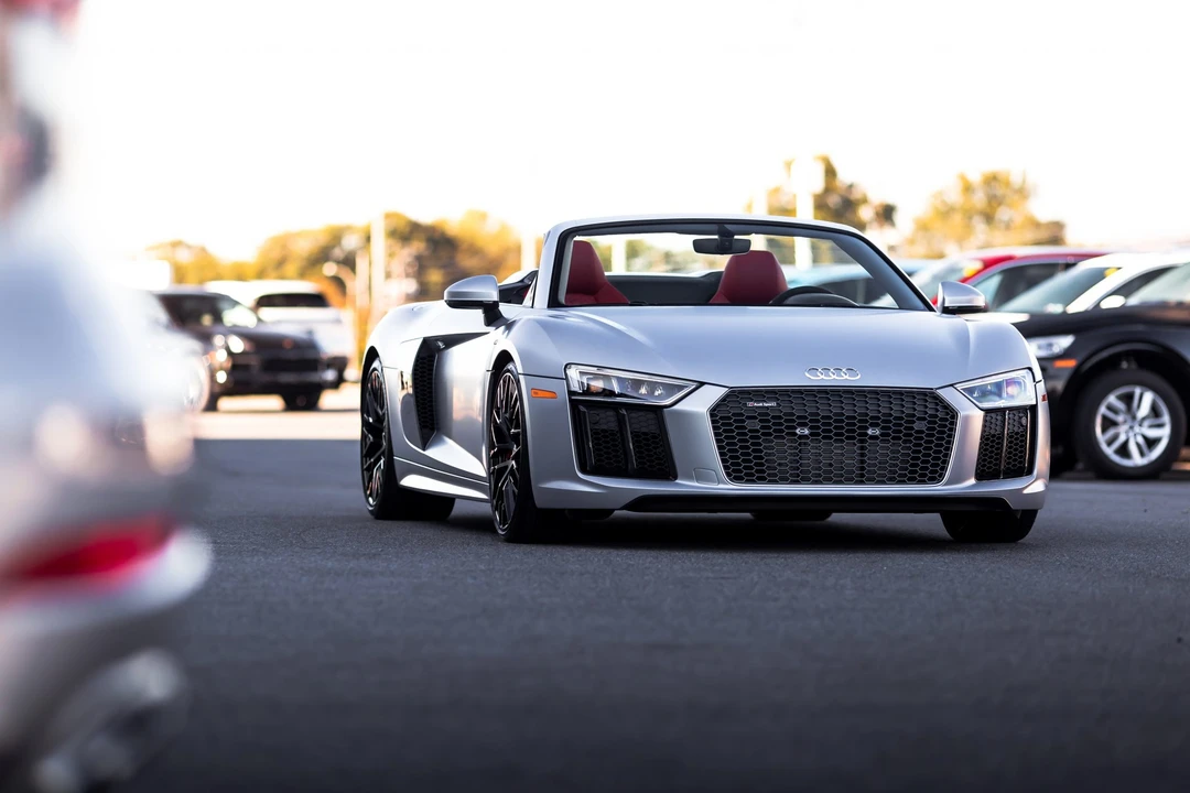 2018 Audi 4S R8 - Image 14 of 31