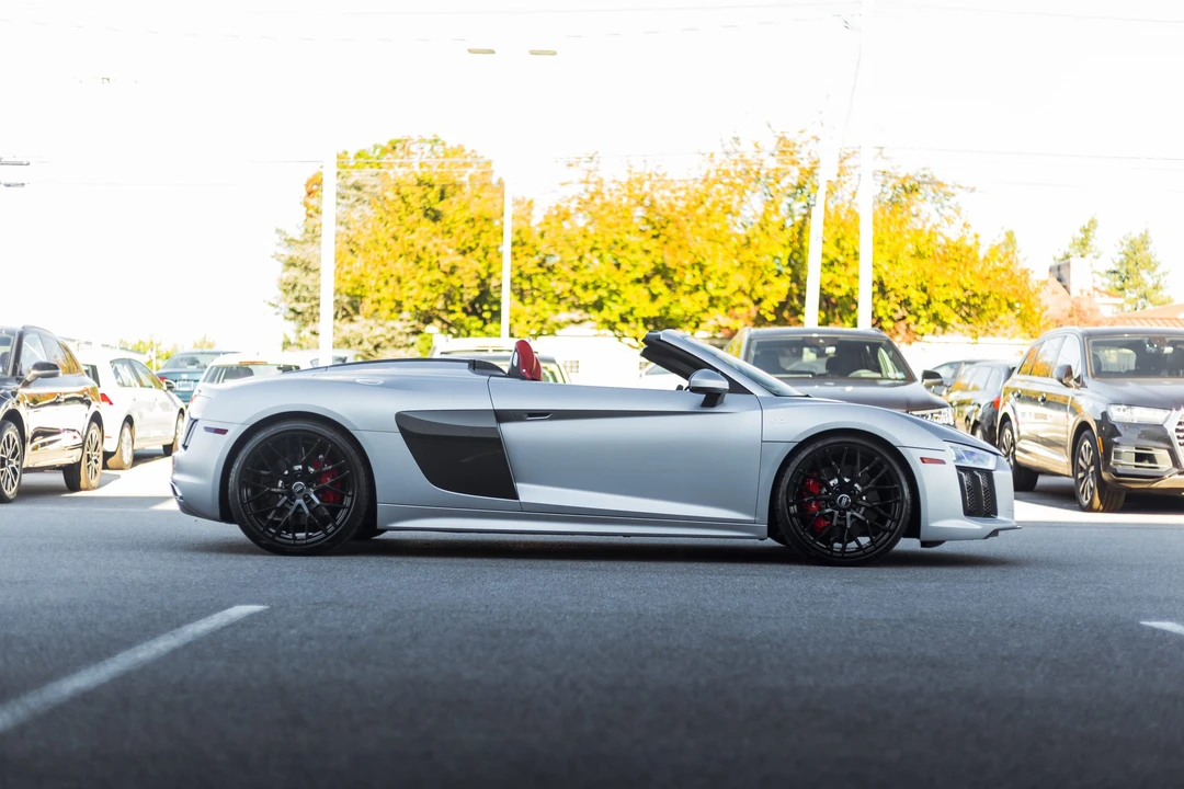2018 Audi 4S R8 - Image 17 of 31