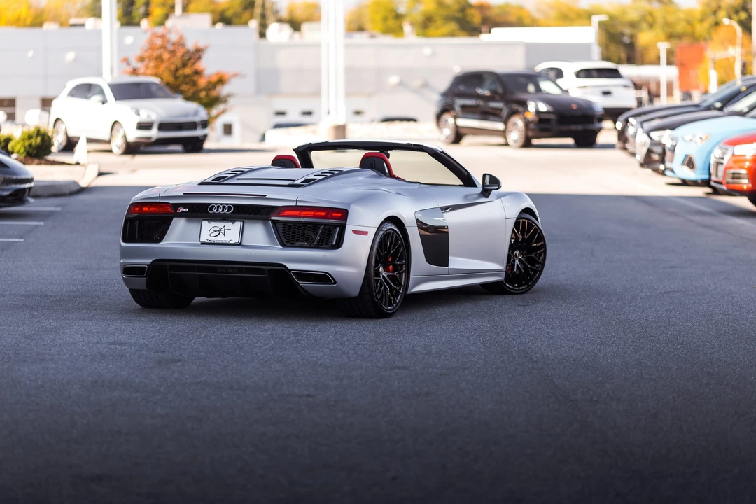 2018 Audi 4S R8 - Image 22 of 31