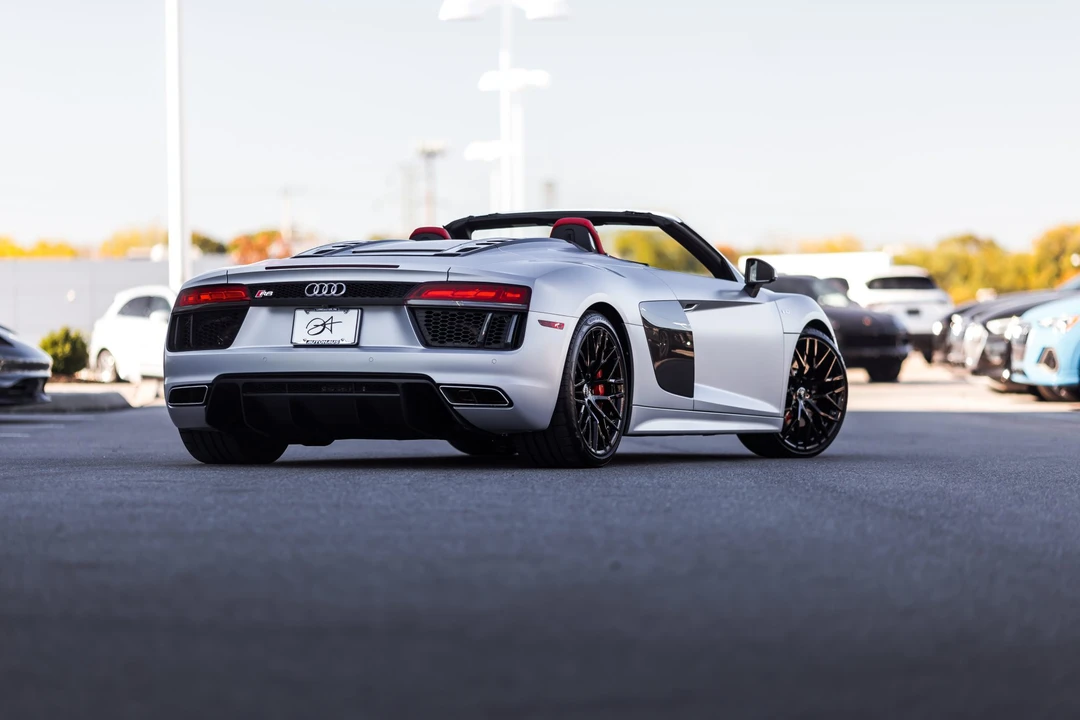 2018 Audi 4S R8 - Image 21 of 31