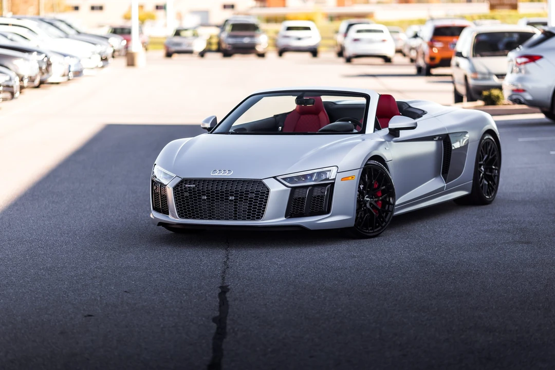 2018 Audi 4S R8 - Image 6 of 31