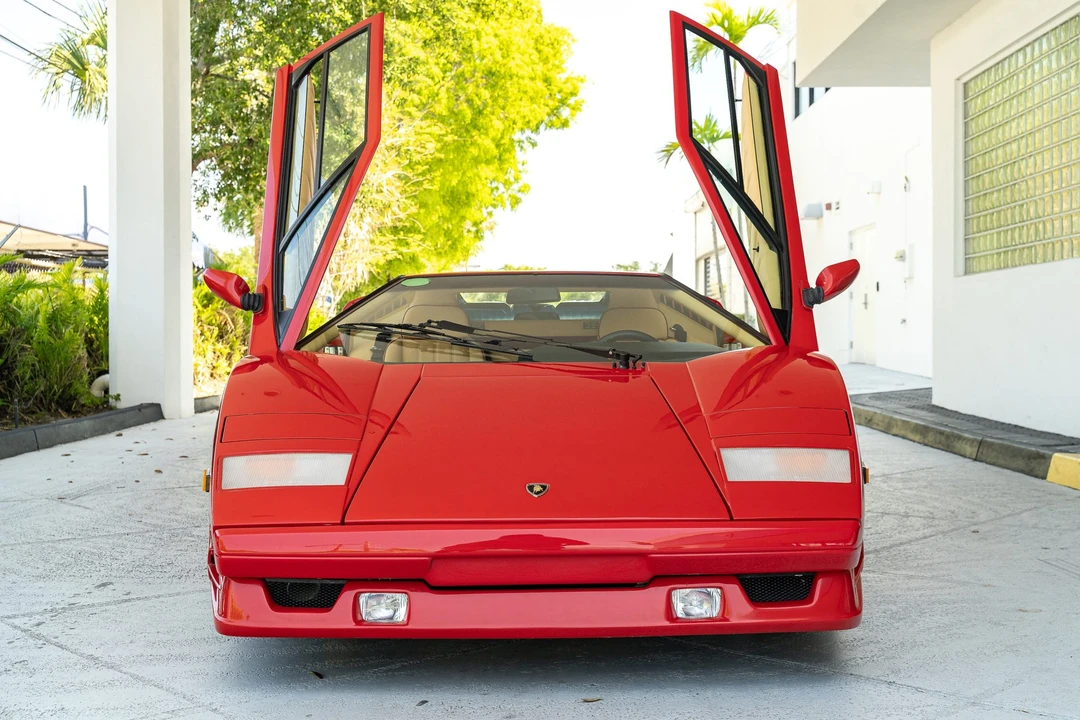 1990 Lamborghini Countach 25th Anniversary Edition - Image 16 of 31