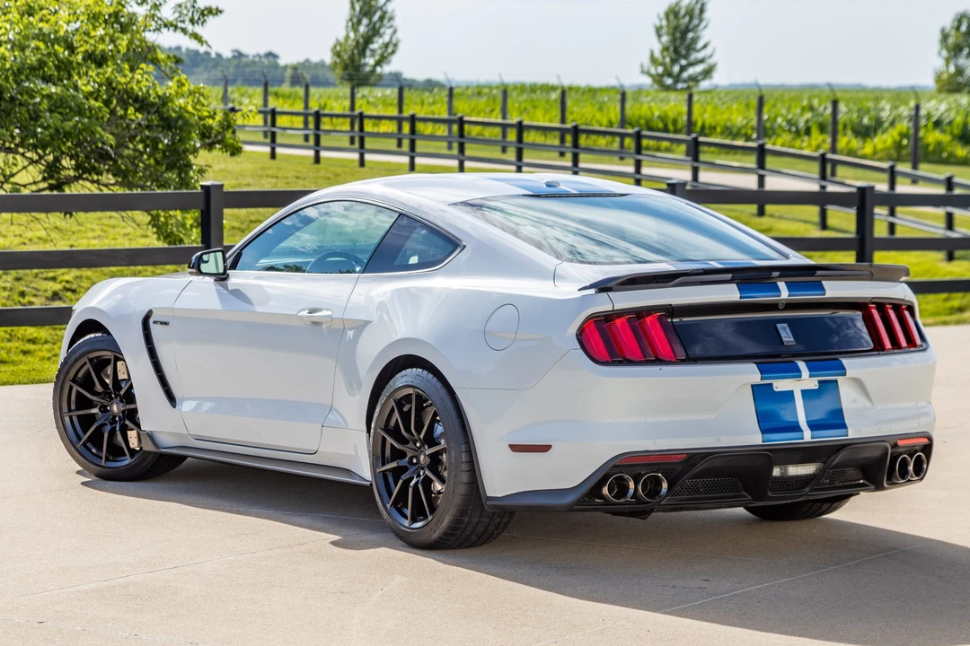 2017 Ford S550 Shelby Mustang GT350 - Image 7 of 31