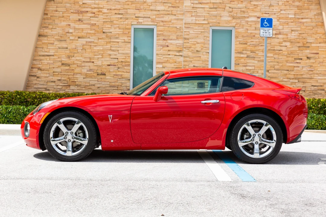 2009 Pontiac Solstice GXP - Image 7 of 31