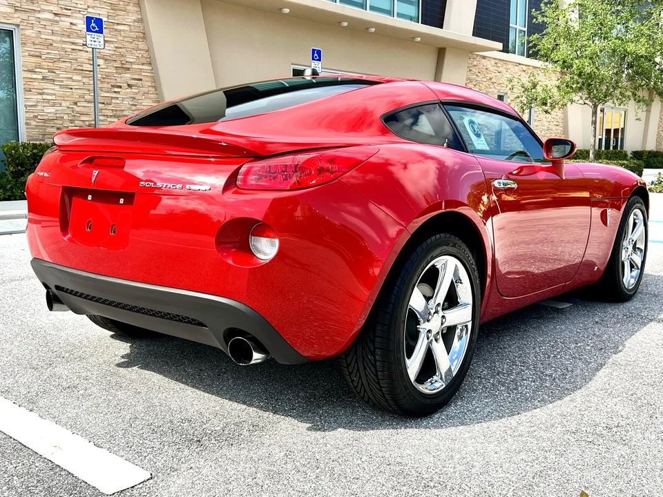 2009 Pontiac Solstice GXP - Image 12 of 31